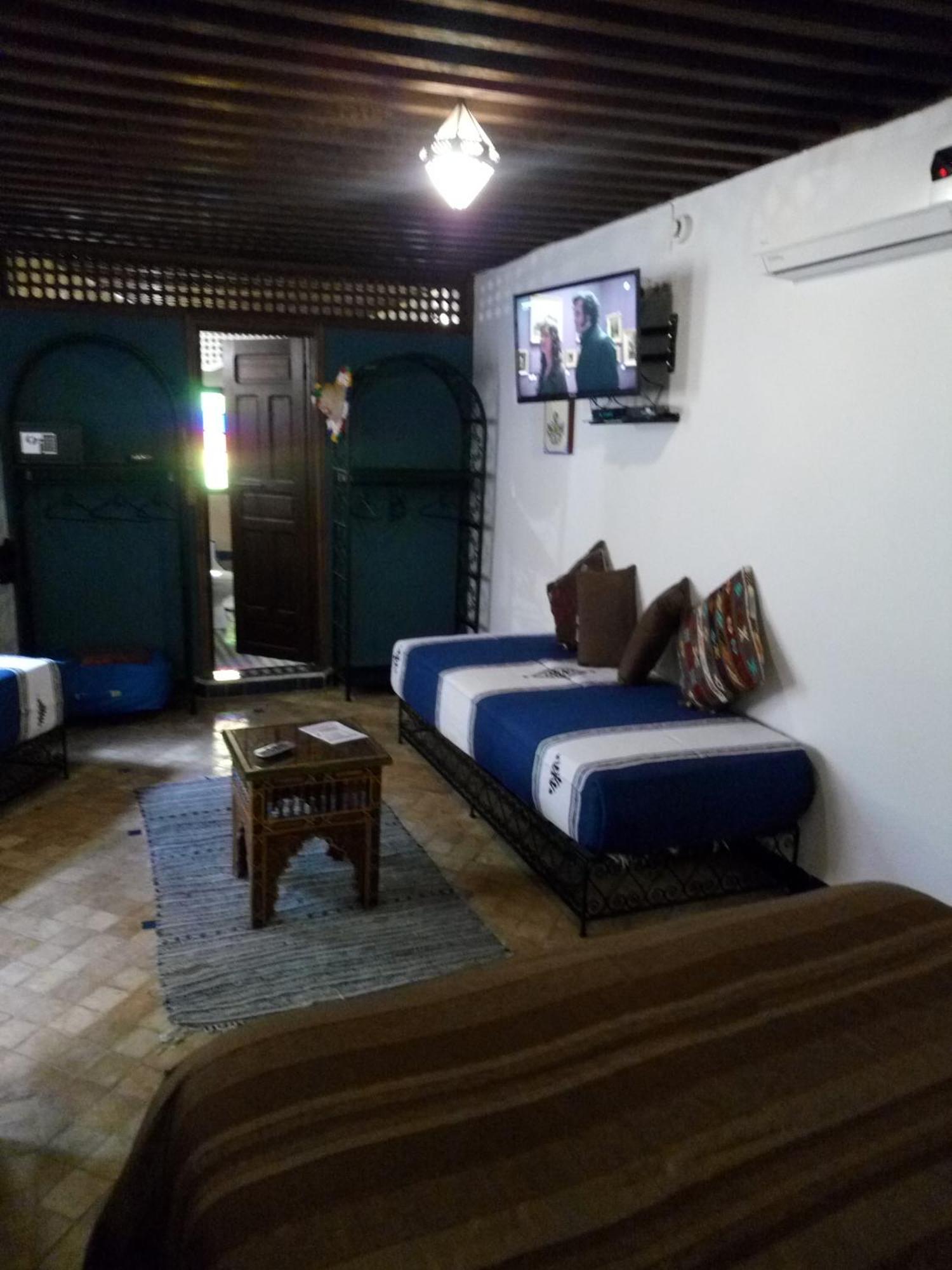 Riad Letchina فاس الغرفة الصورة