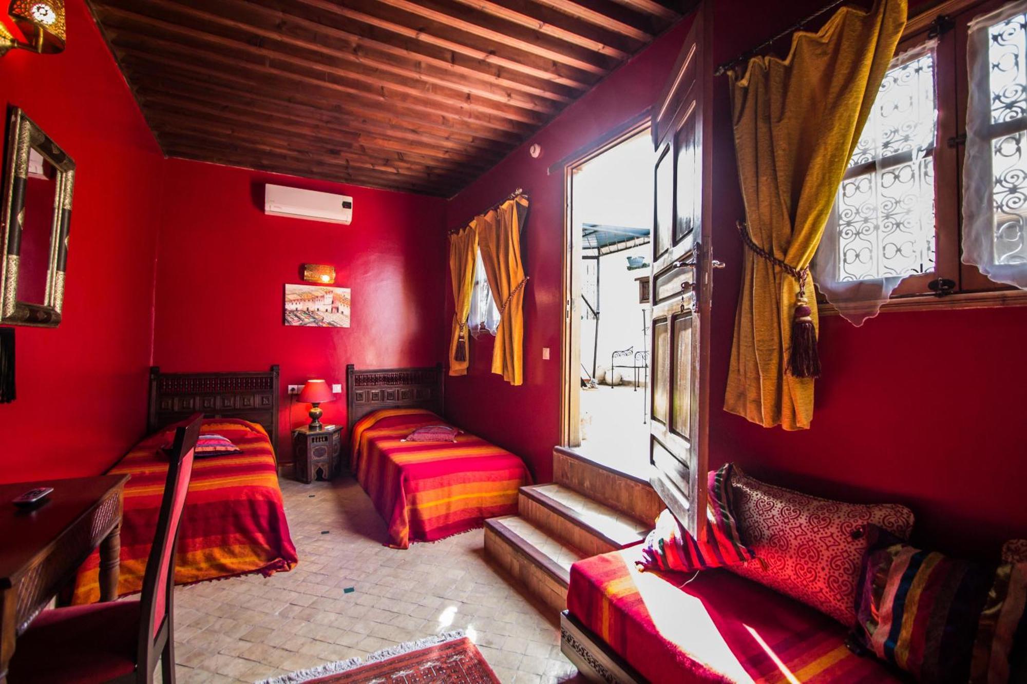 Riad Letchina فاس الغرفة الصورة