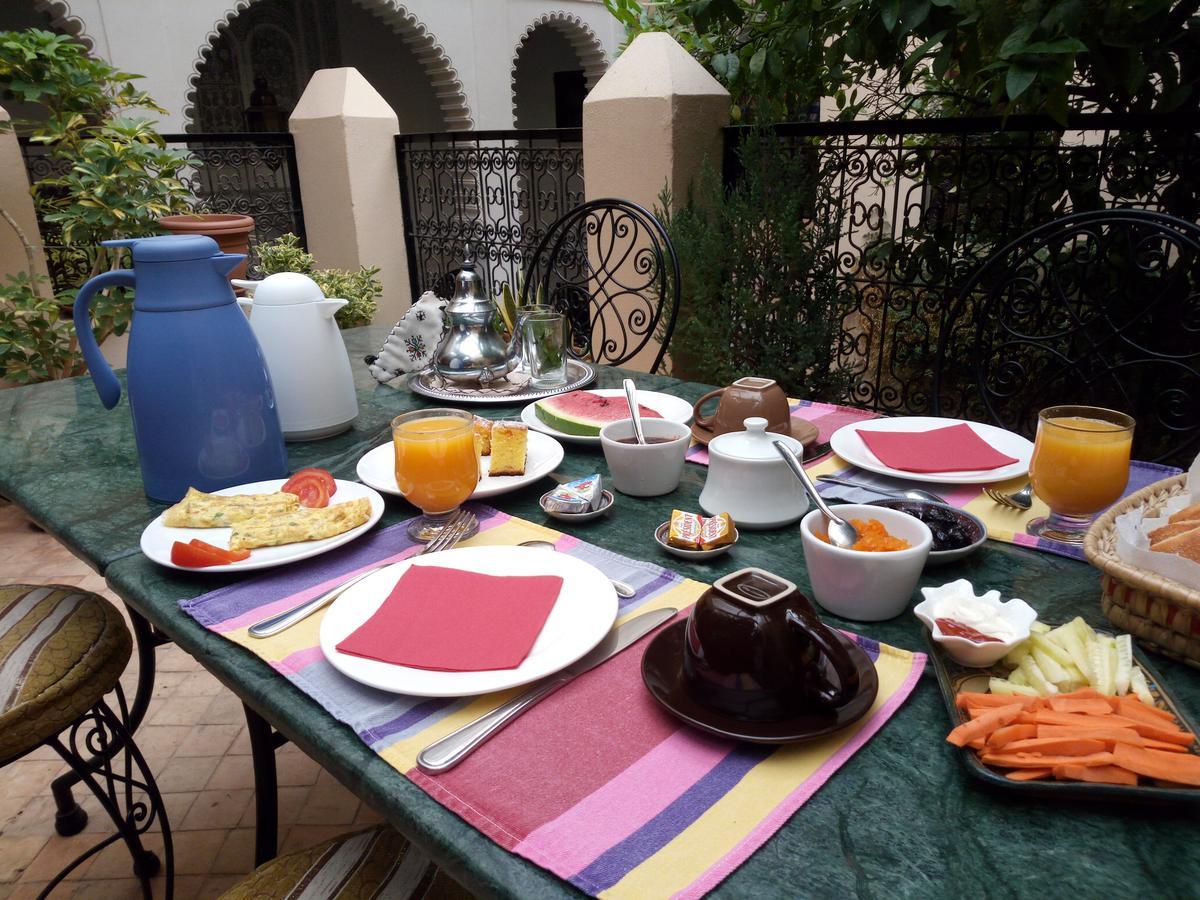 Riad Letchina فاس المظهر الخارجي الصورة